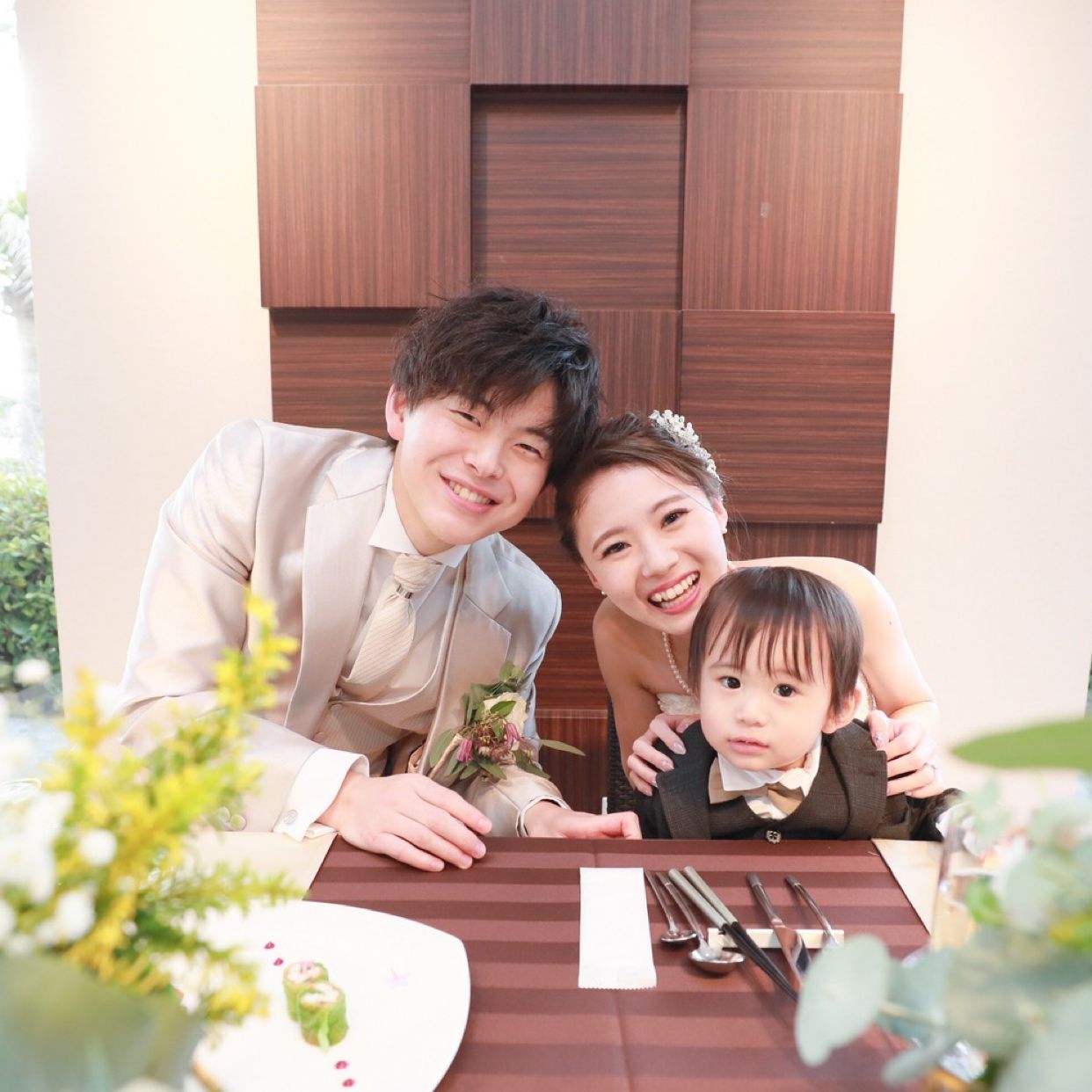 披露宴パーティのカバー写真