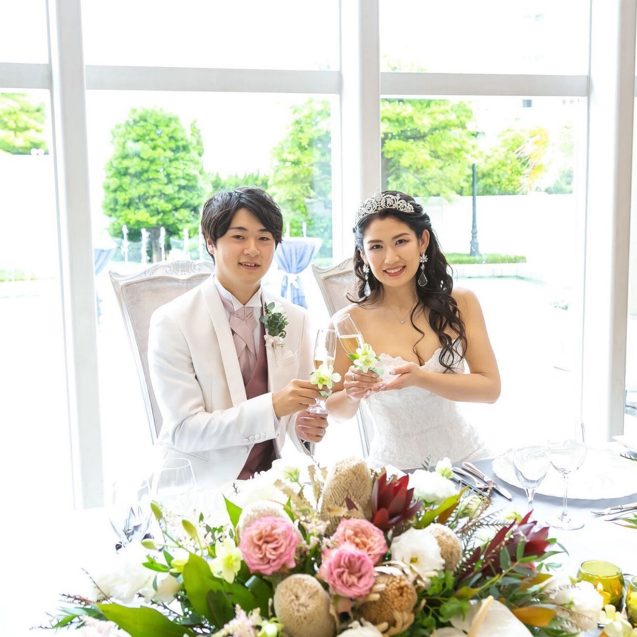 披露宴パーティのカバー写真