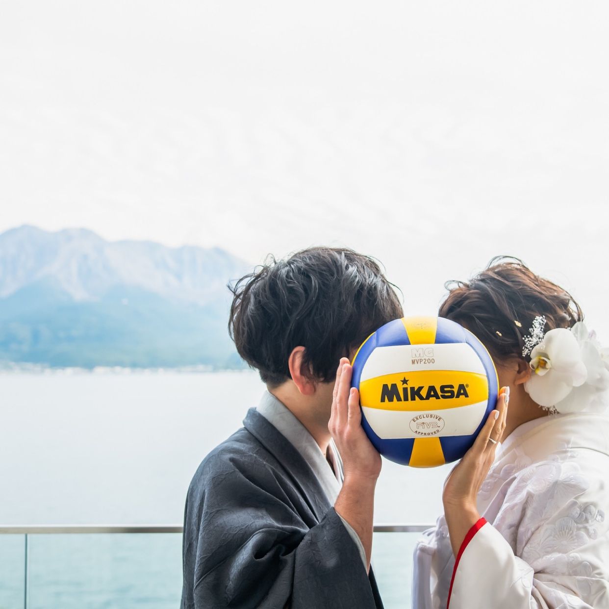 披露宴パーティのカバー写真