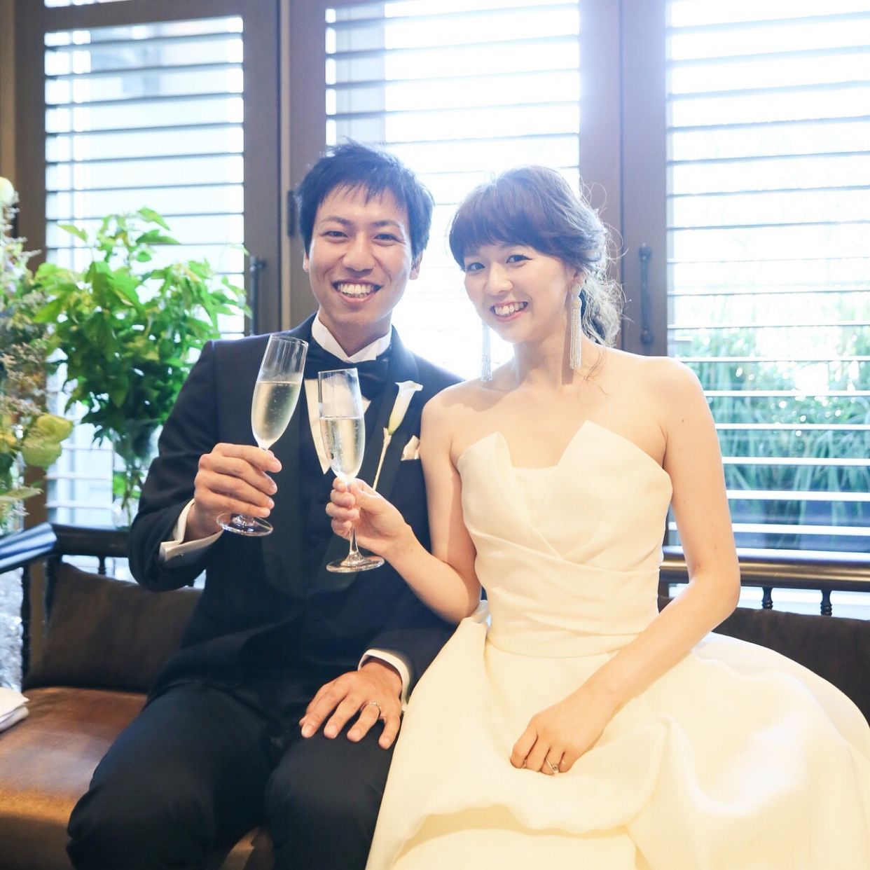 披露宴パーティのカバー写真