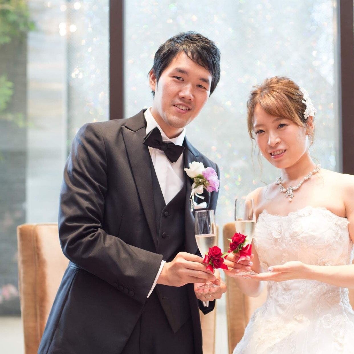 披露宴パーティのカバー写真