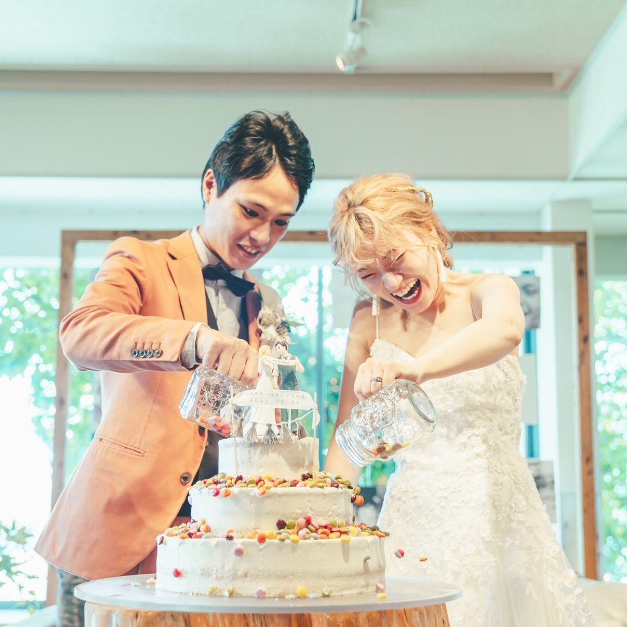 披露宴パーティのカバー写真