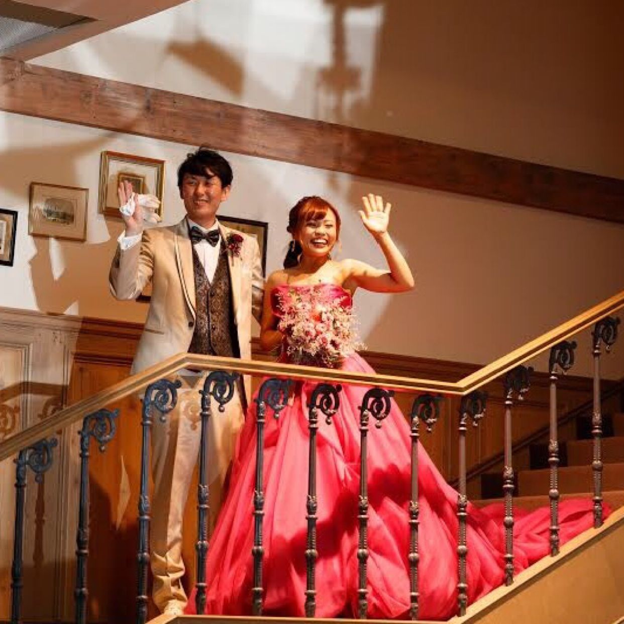 披露宴パーティのカバー写真