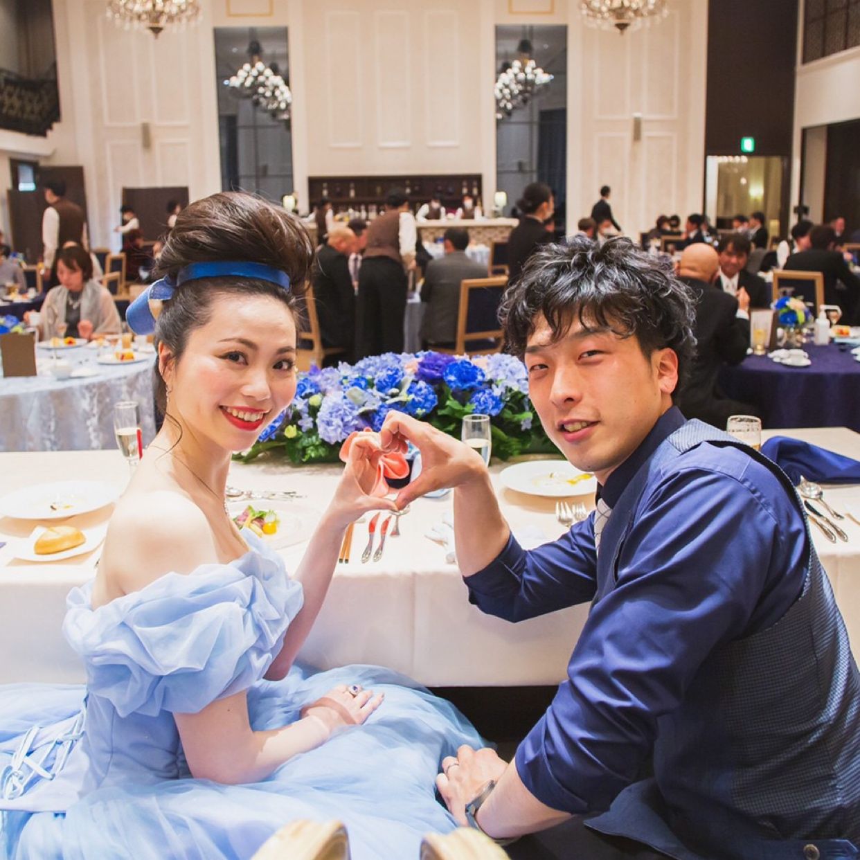 披露宴パーティのカバー写真