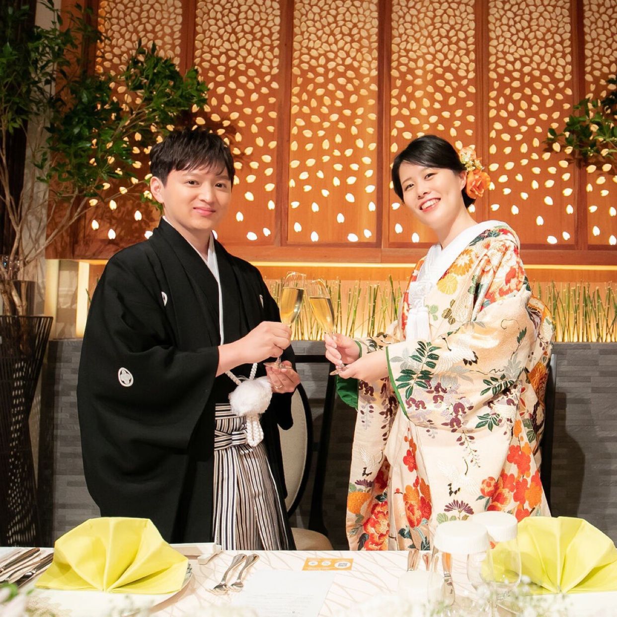 披露宴パーティのカバー写真