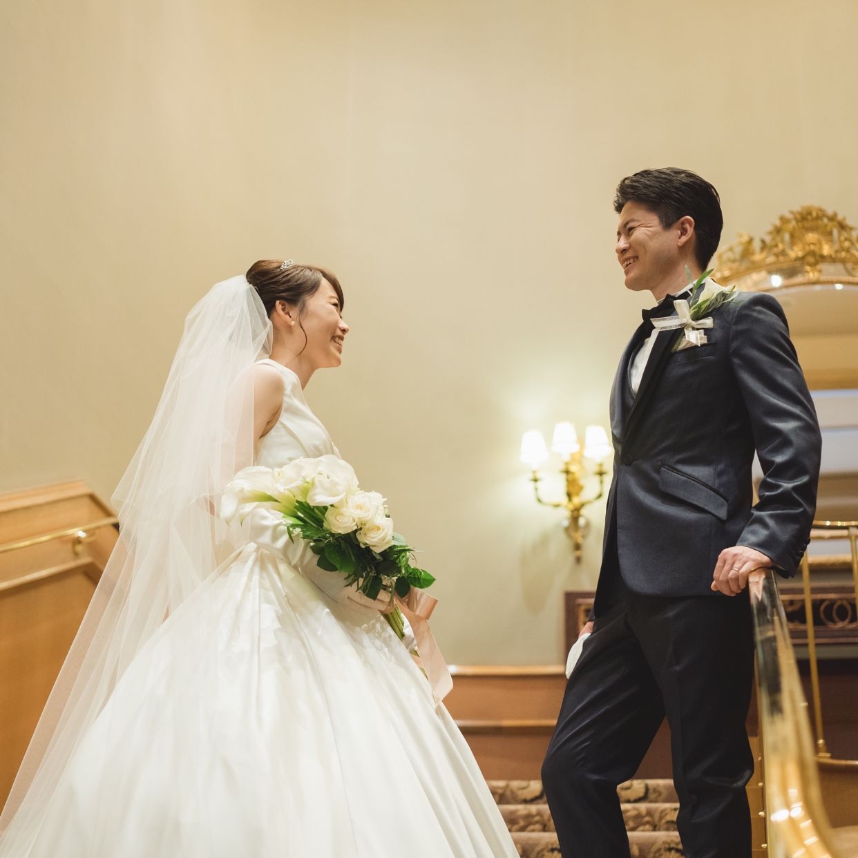 披露宴パーティのカバー写真