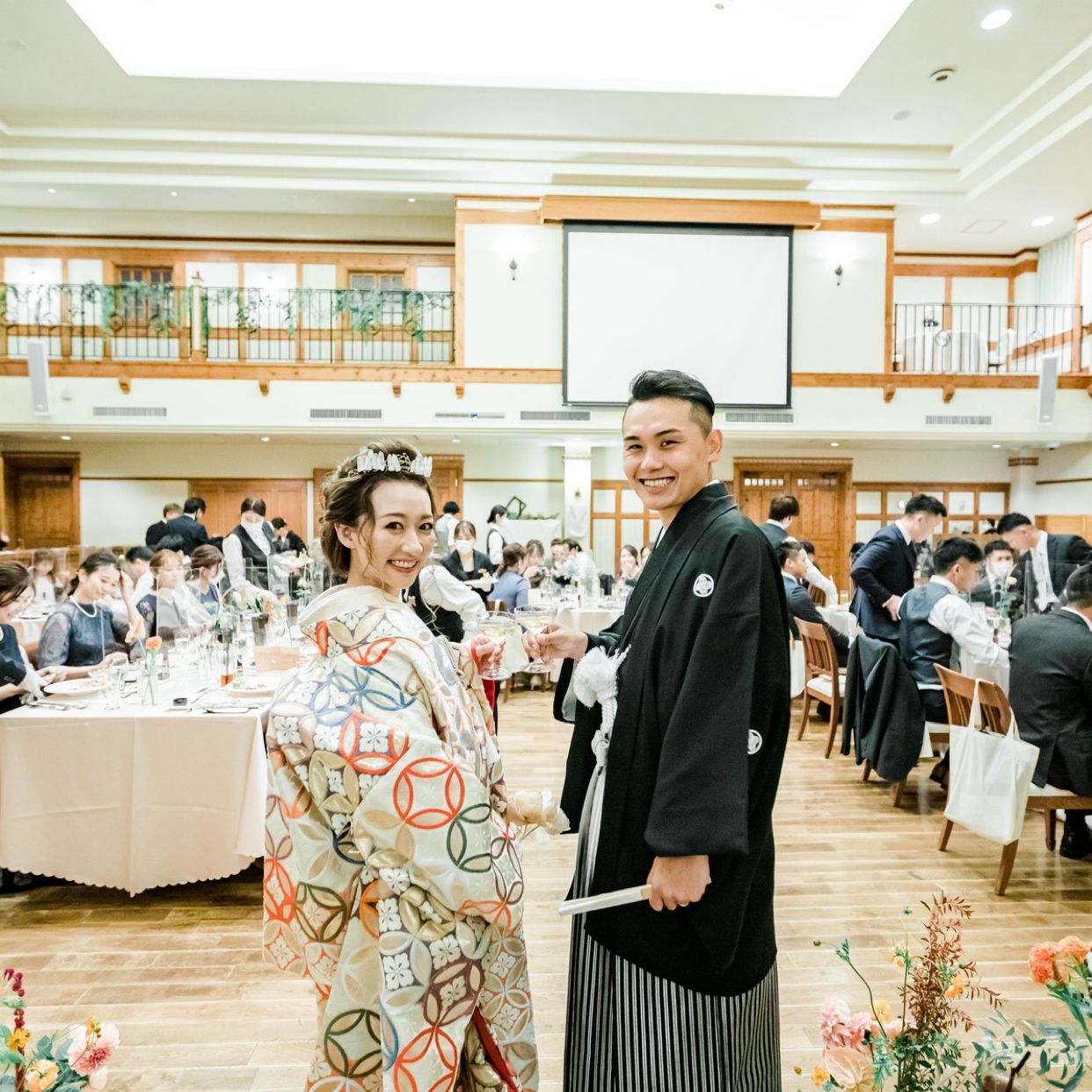 披露宴パーティのカバー写真