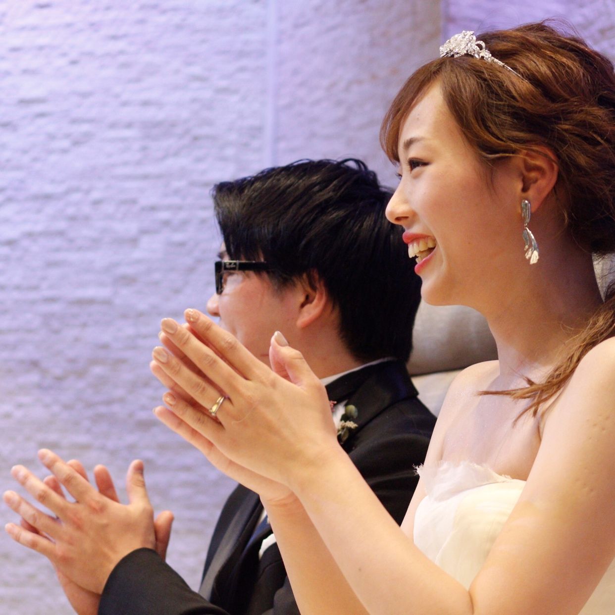 披露宴パーティのカバー写真