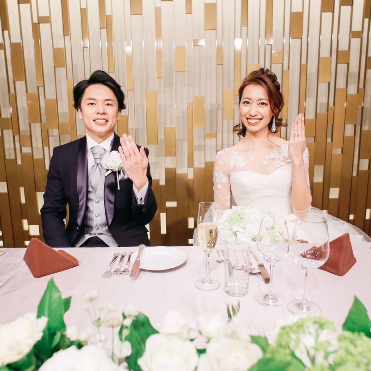 披露宴パーティのカバー写真