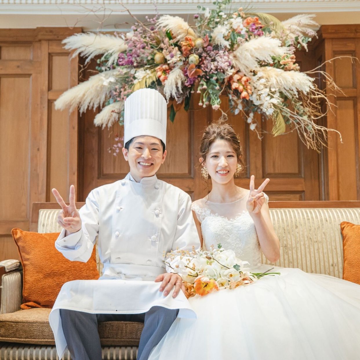 披露宴パーティのカバー写真