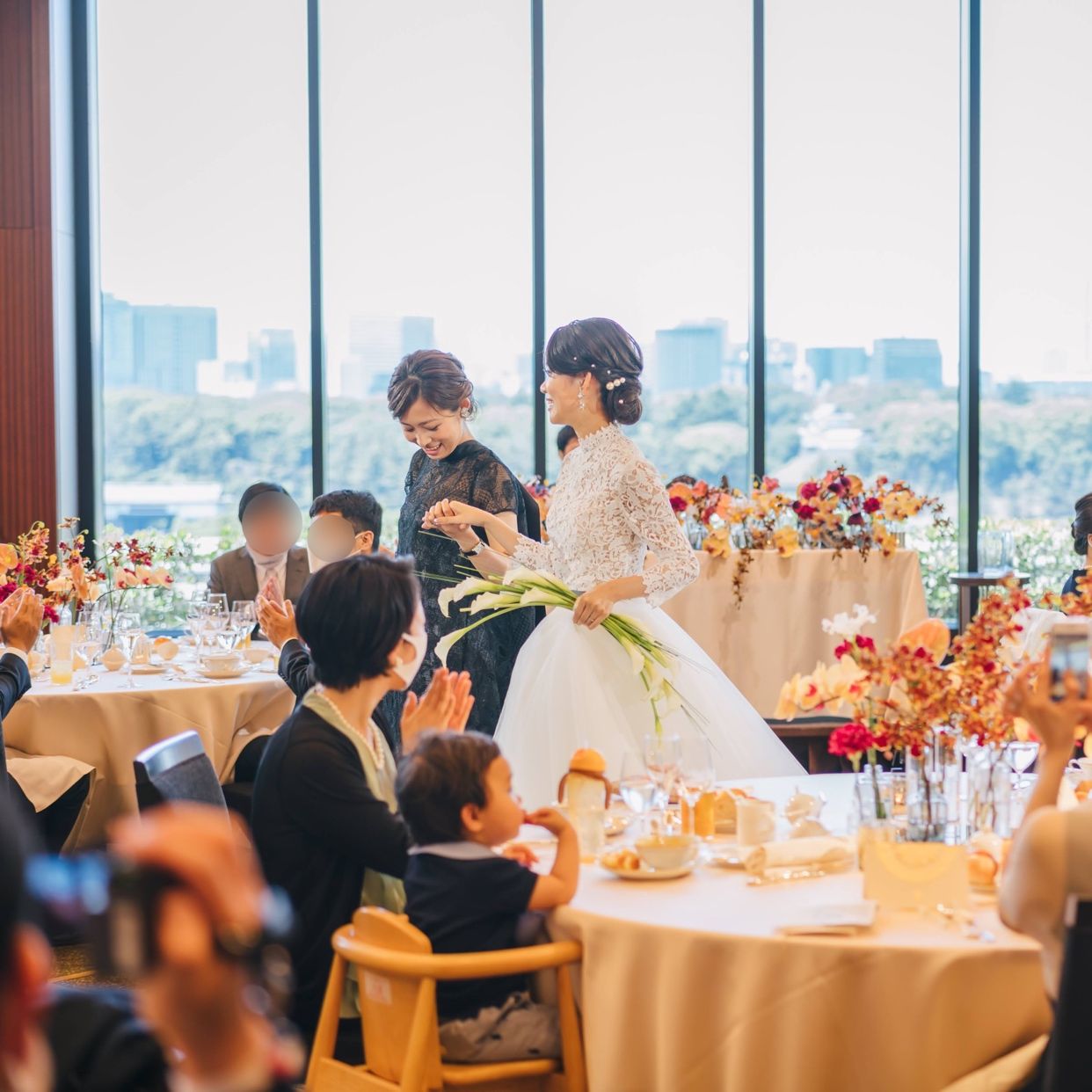 披露宴パーティのカバー写真