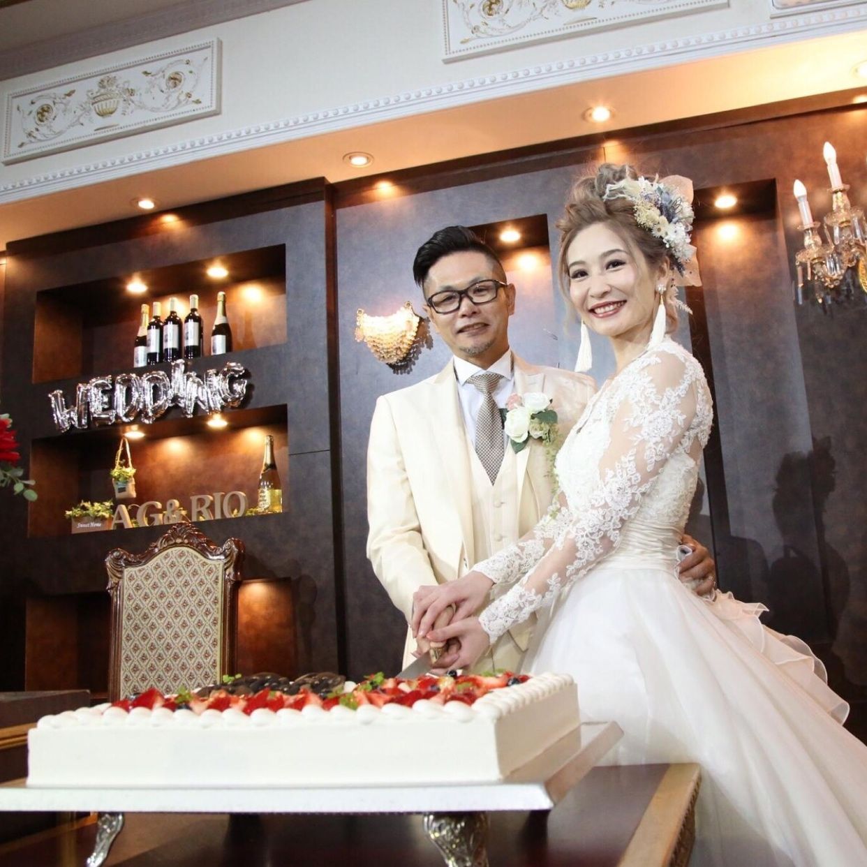 披露宴パーティのカバー写真