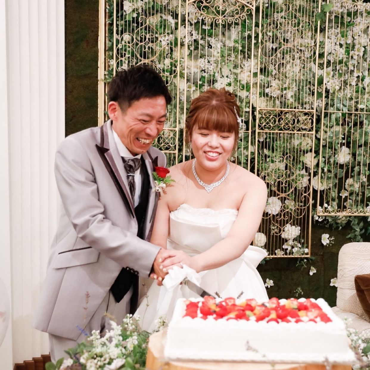 披露宴パーティのカバー写真