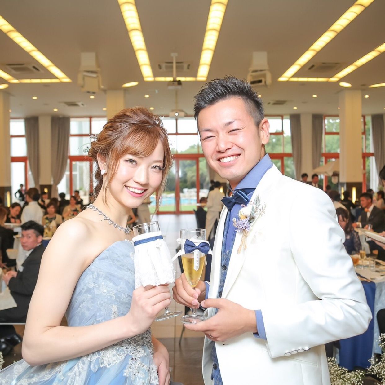 披露宴パーティのカバー写真