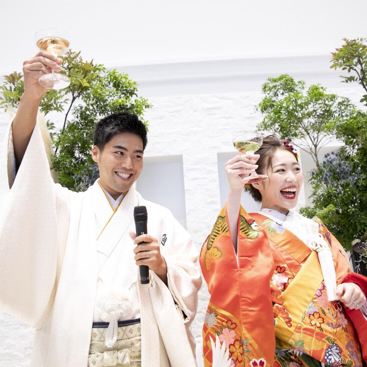 披露宴パーティのカバー写真