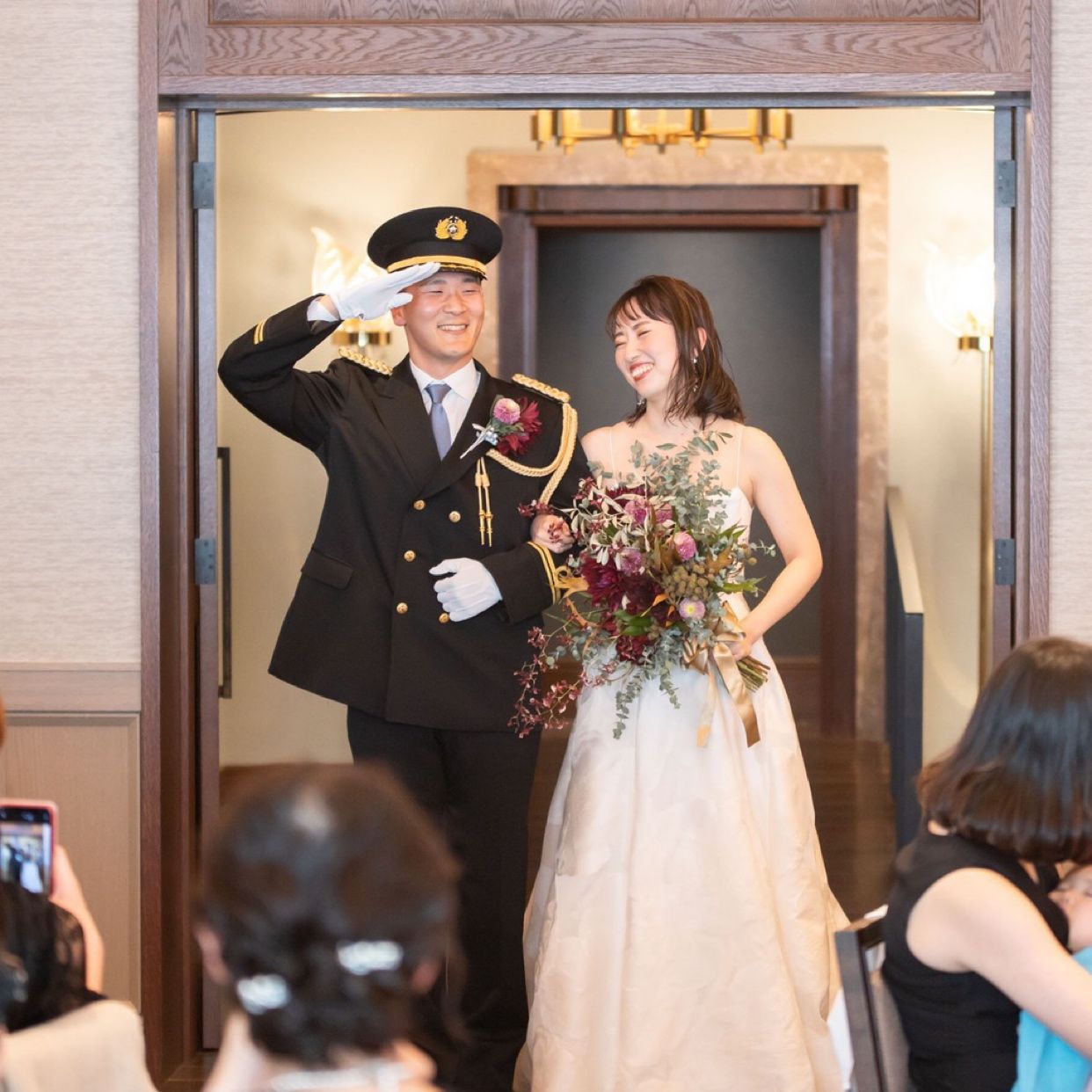 披露宴パーティのカバー写真