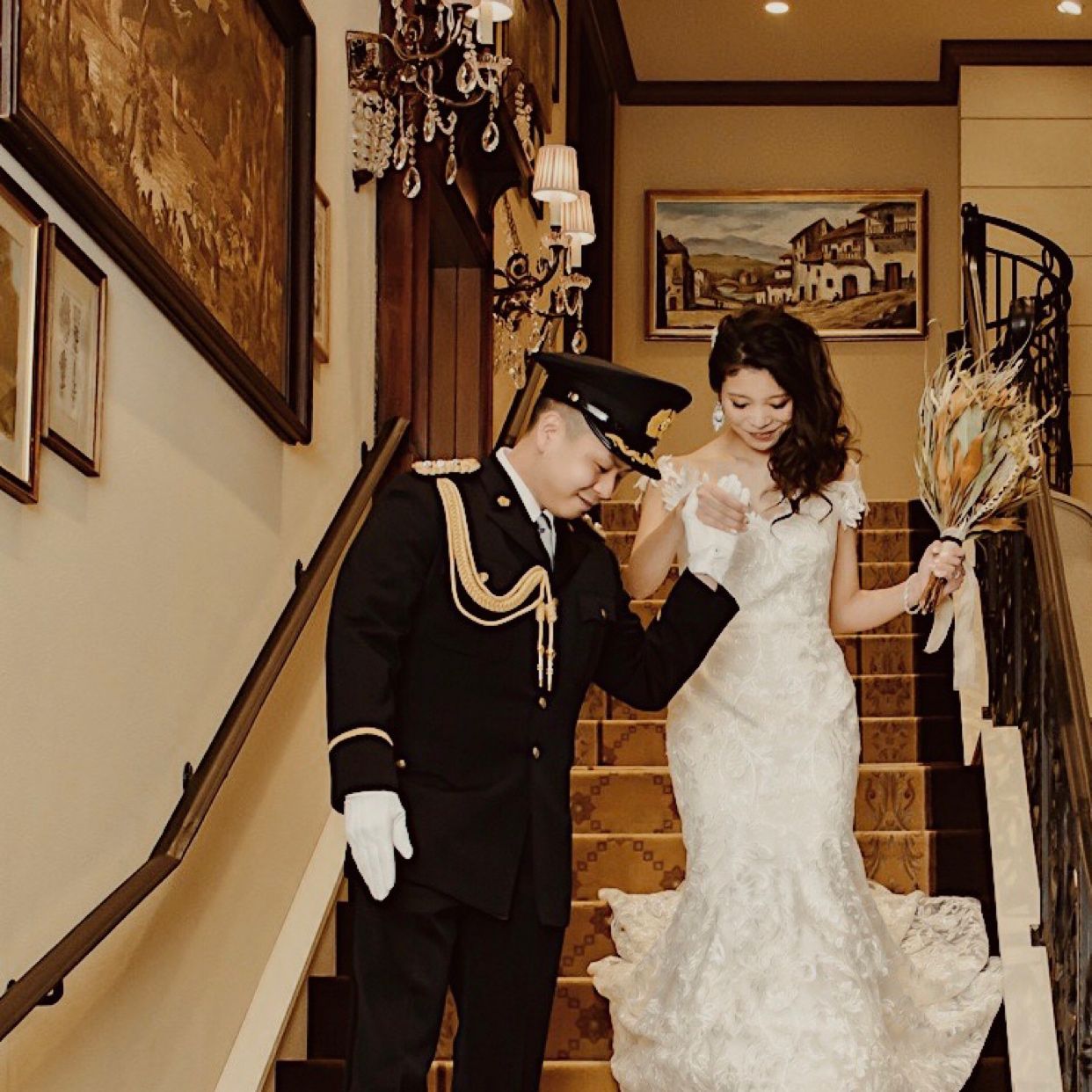 披露宴パーティのカバー写真