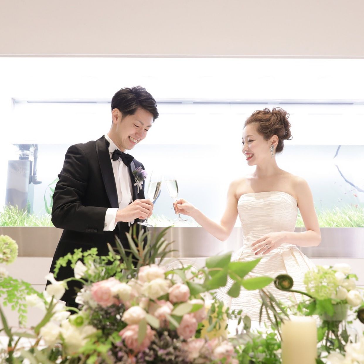 披露宴パーティのカバー写真