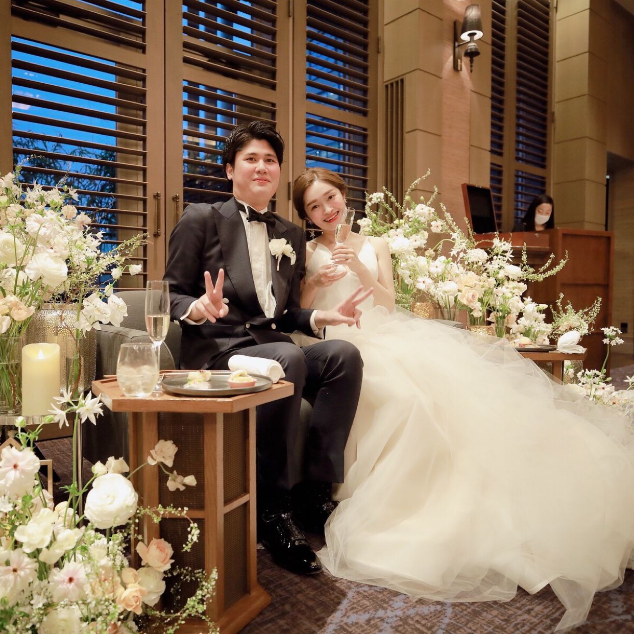 披露宴パーティのカバー写真