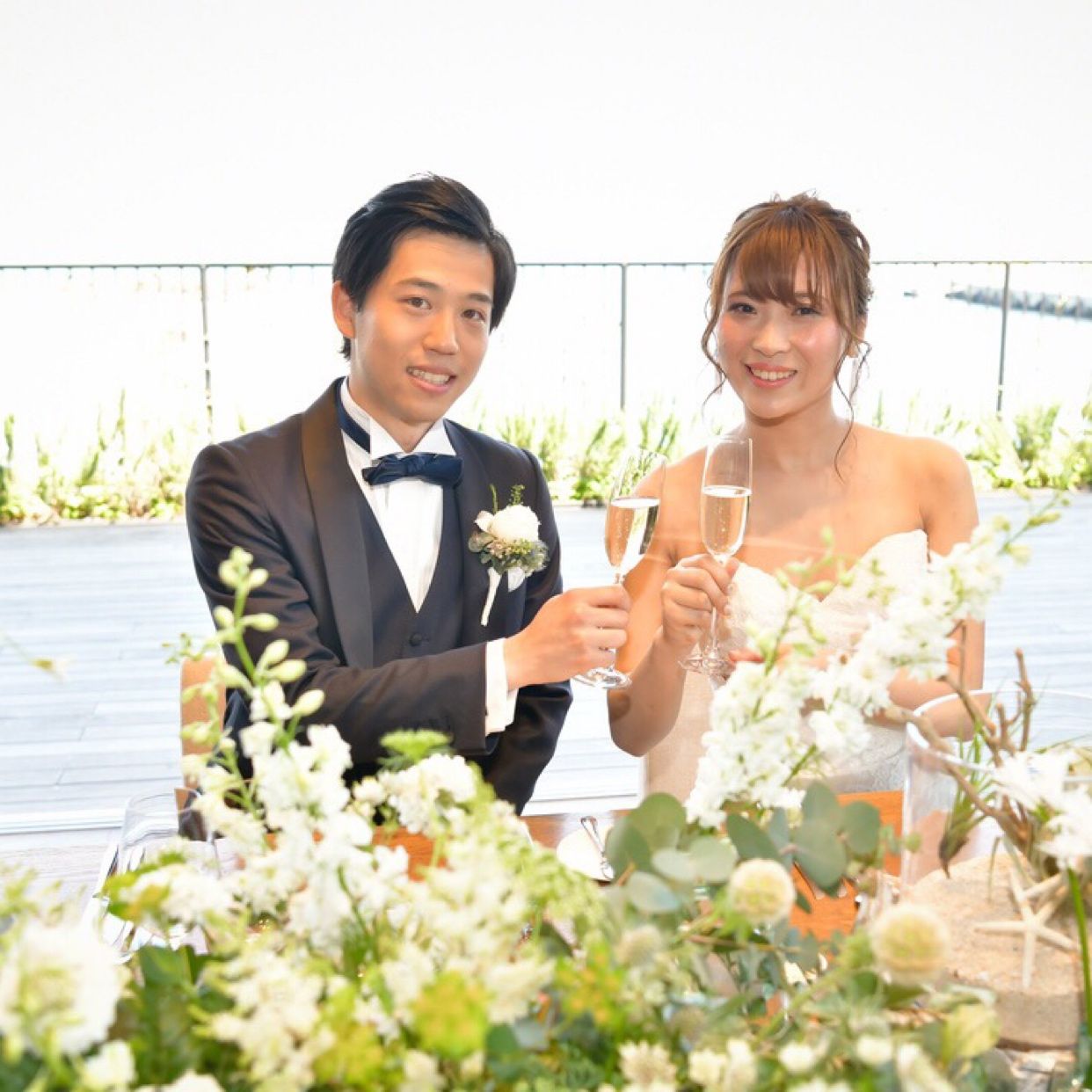 披露宴パーティのカバー写真