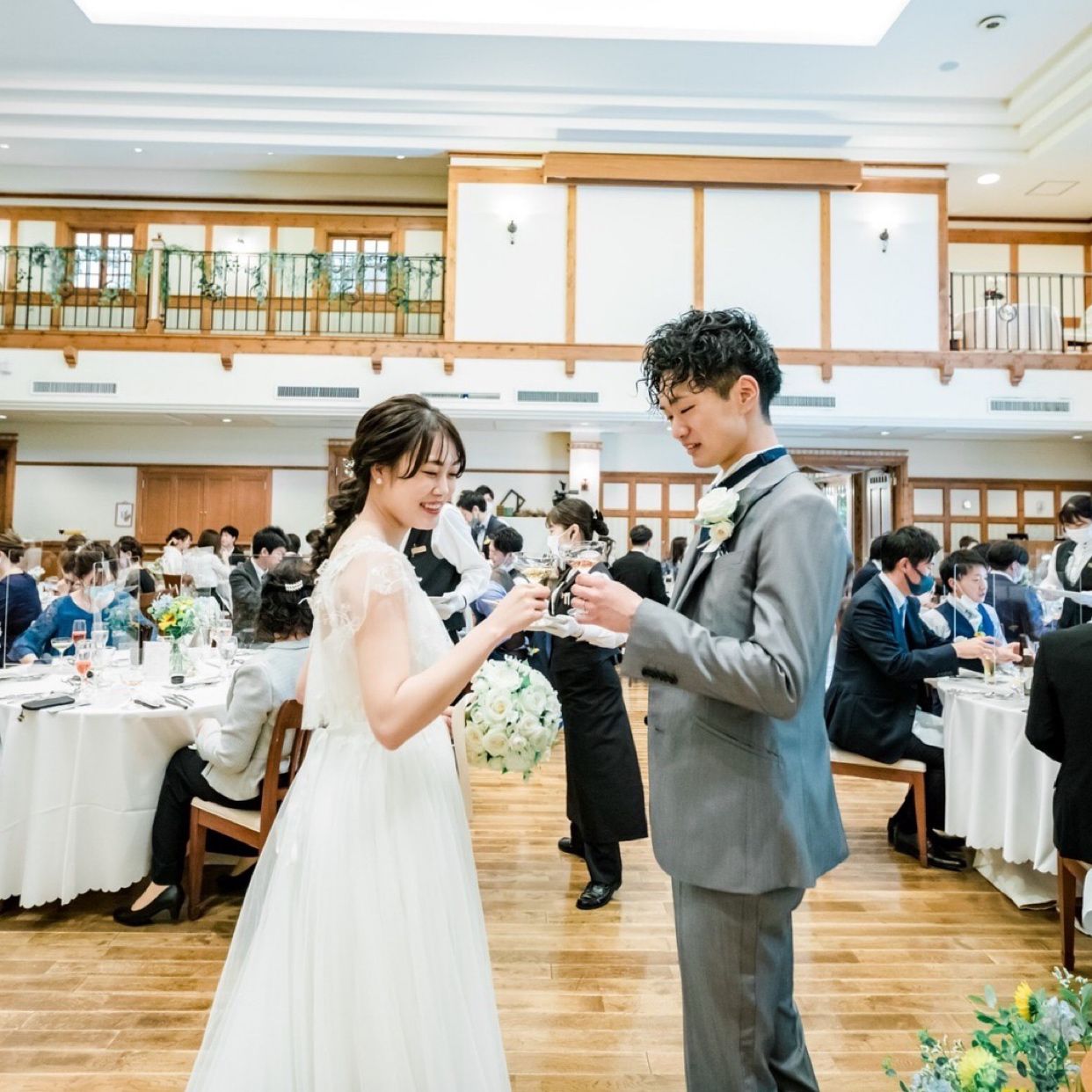 披露宴パーティのカバー写真