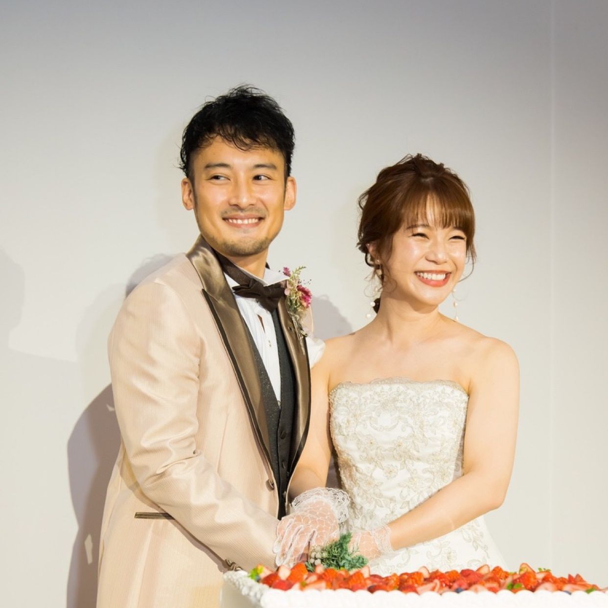 披露宴パーティのカバー写真