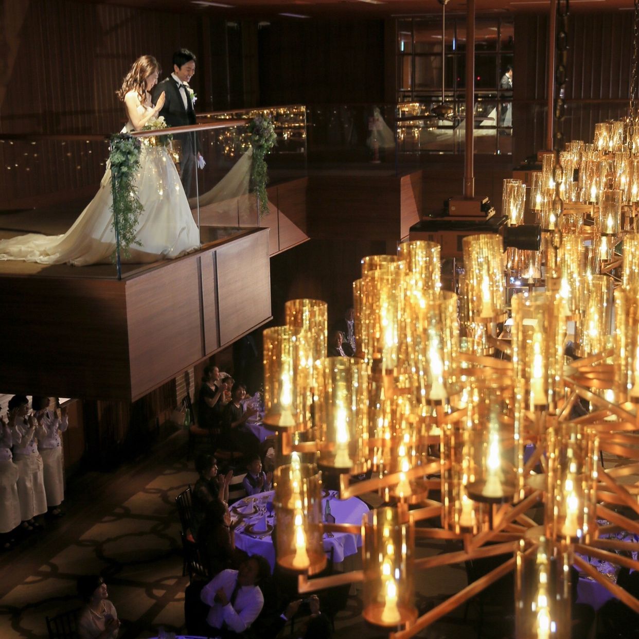 披露宴パーティのカバー写真