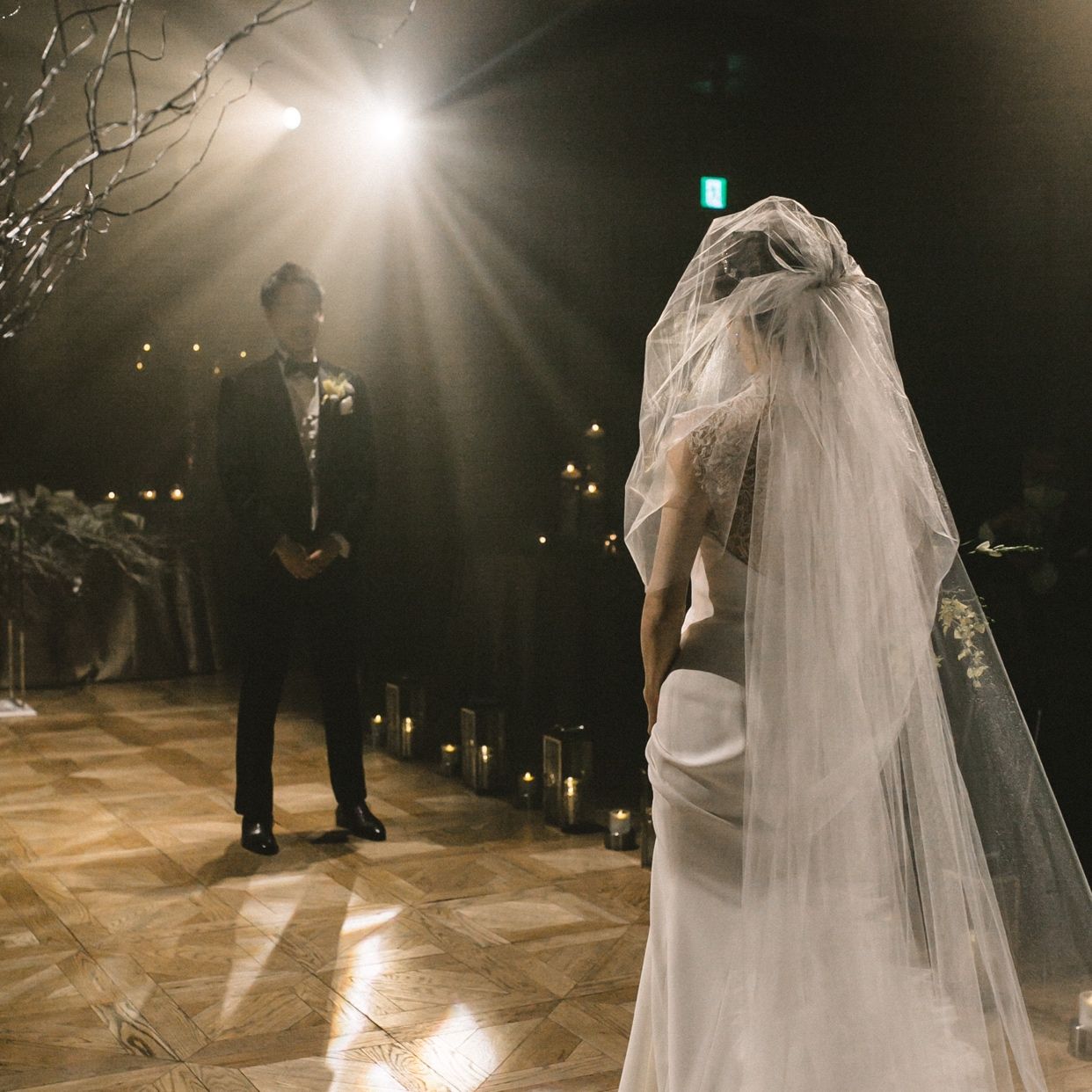 披露宴パーティのカバー写真