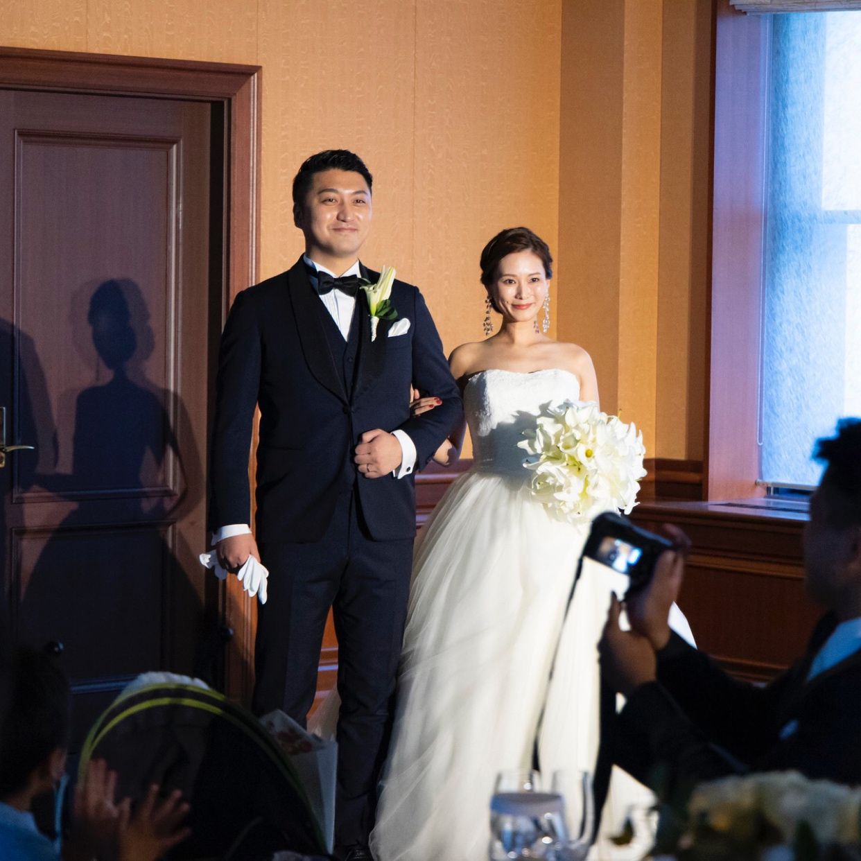 披露宴パーティのカバー写真