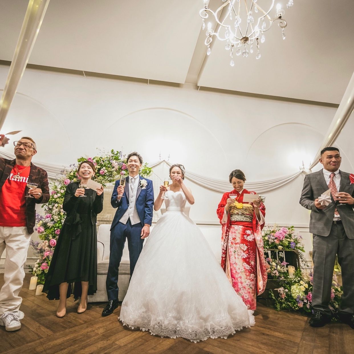 披露宴パーティのカバー写真