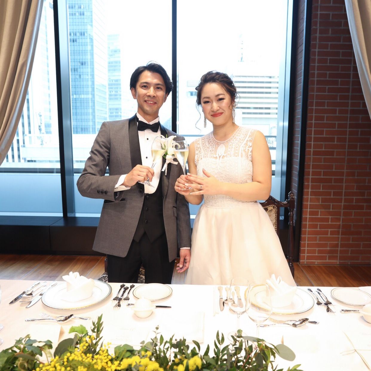 披露宴パーティのカバー写真