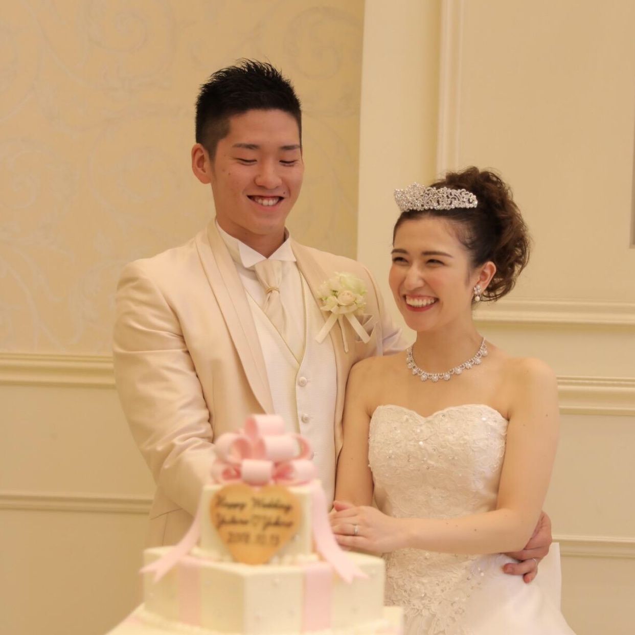 披露宴パーティのカバー写真