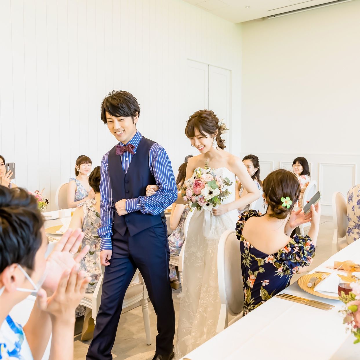 披露宴パーティのカバー写真