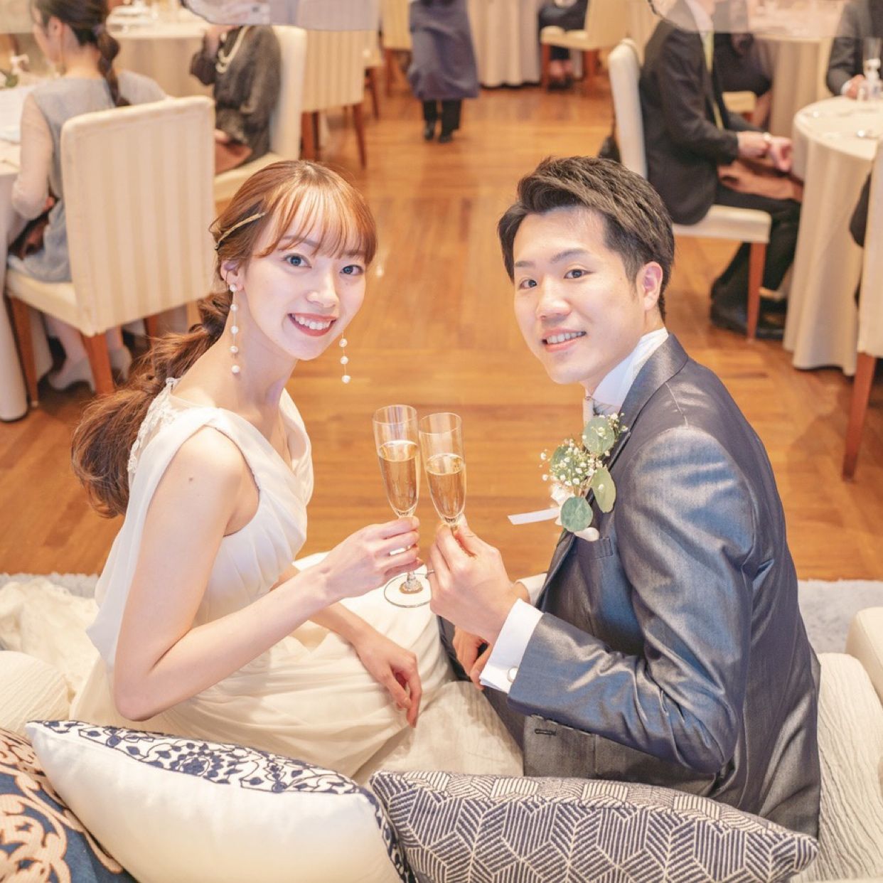 披露宴パーティのカバー写真