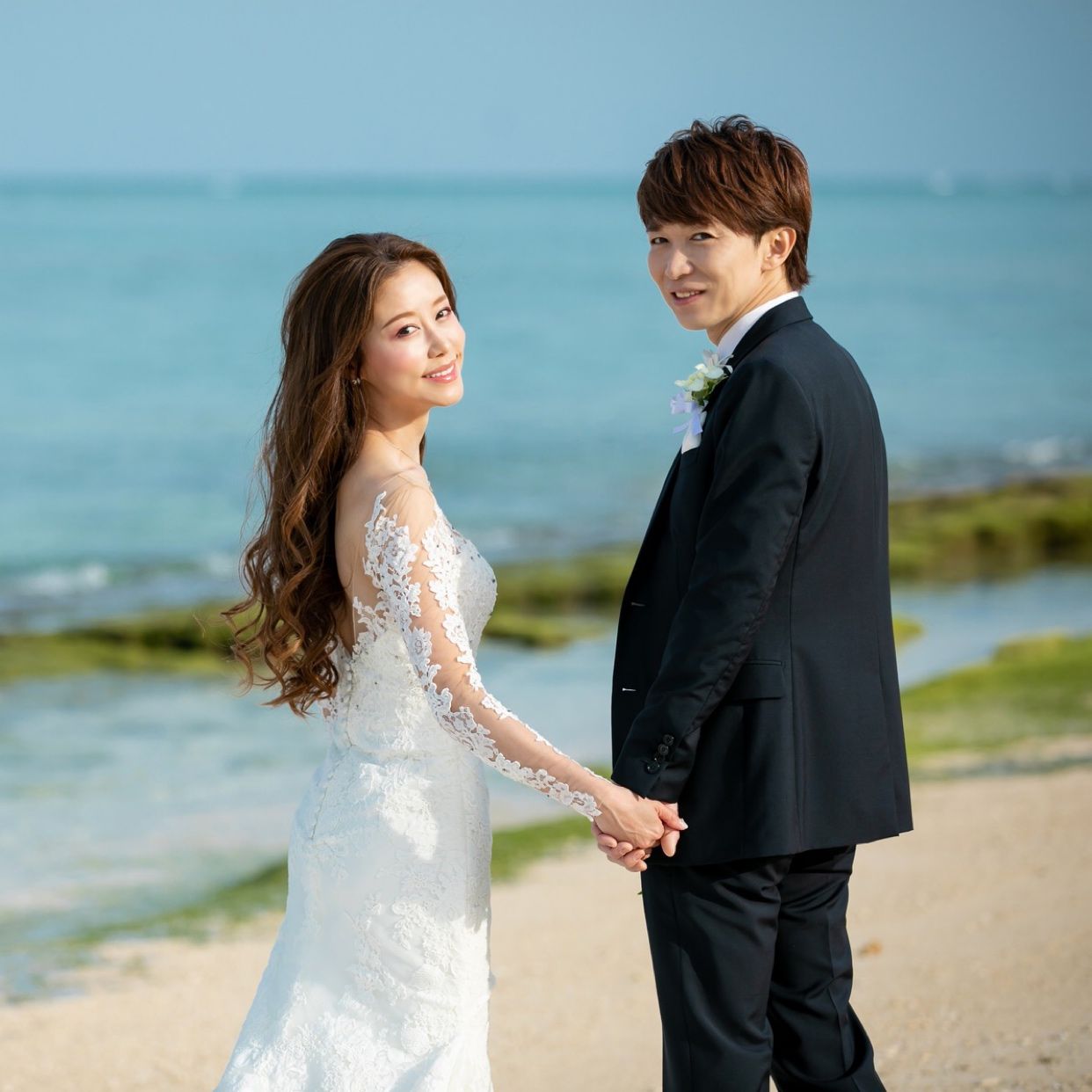 披露宴パーティのカバー写真