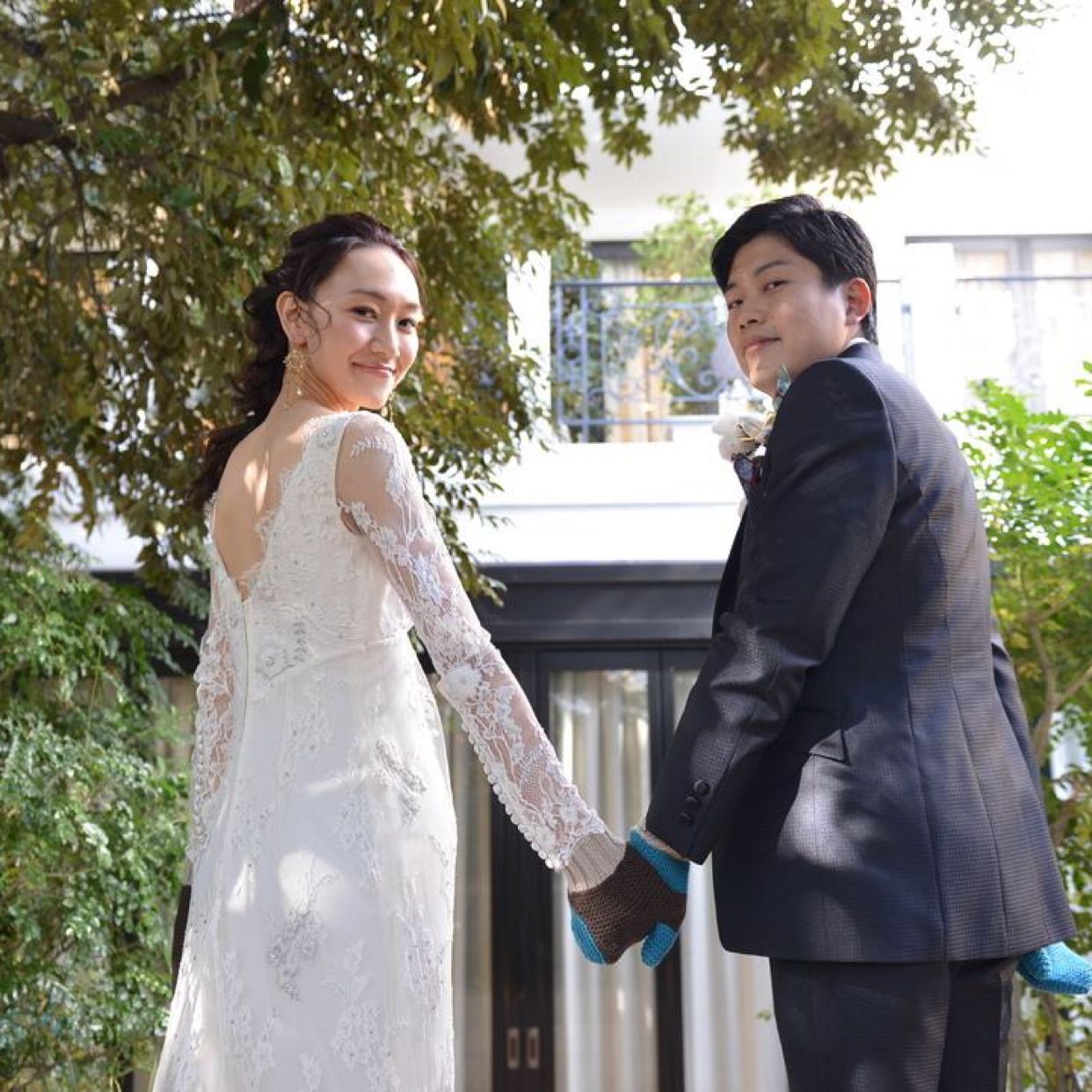 披露宴パーティのカバー写真