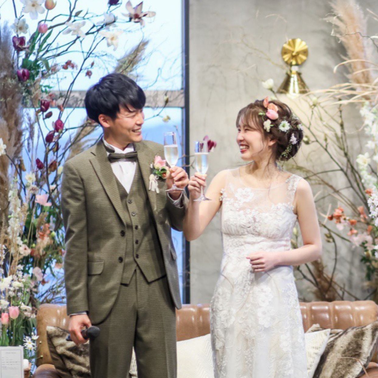 披露宴パーティのカバー写真