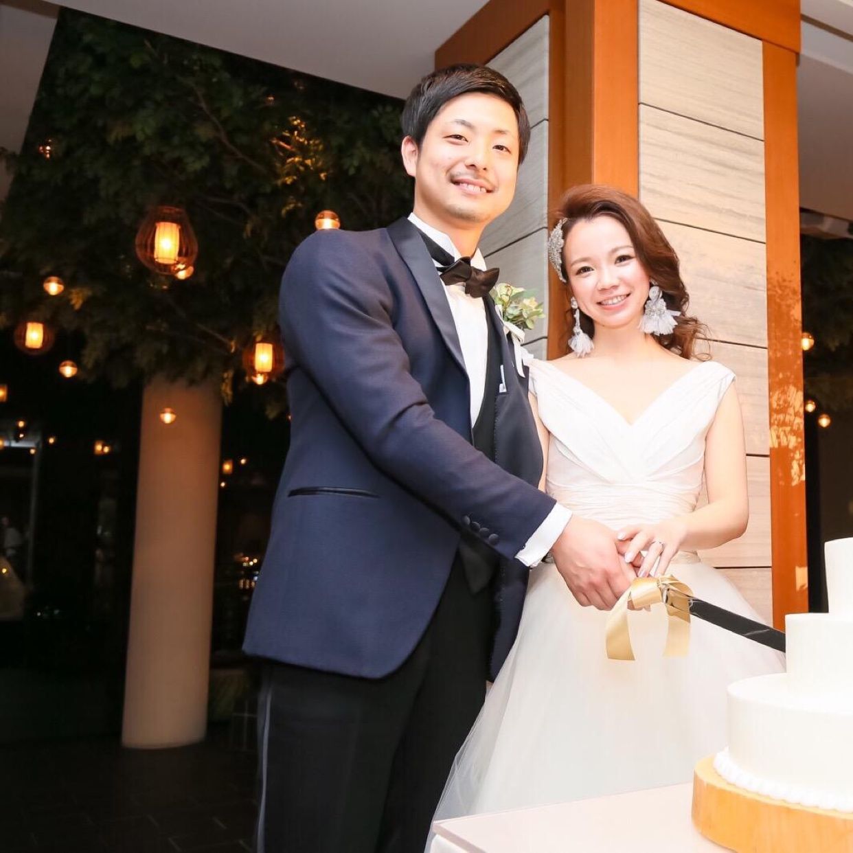 披露宴パーティのカバー写真