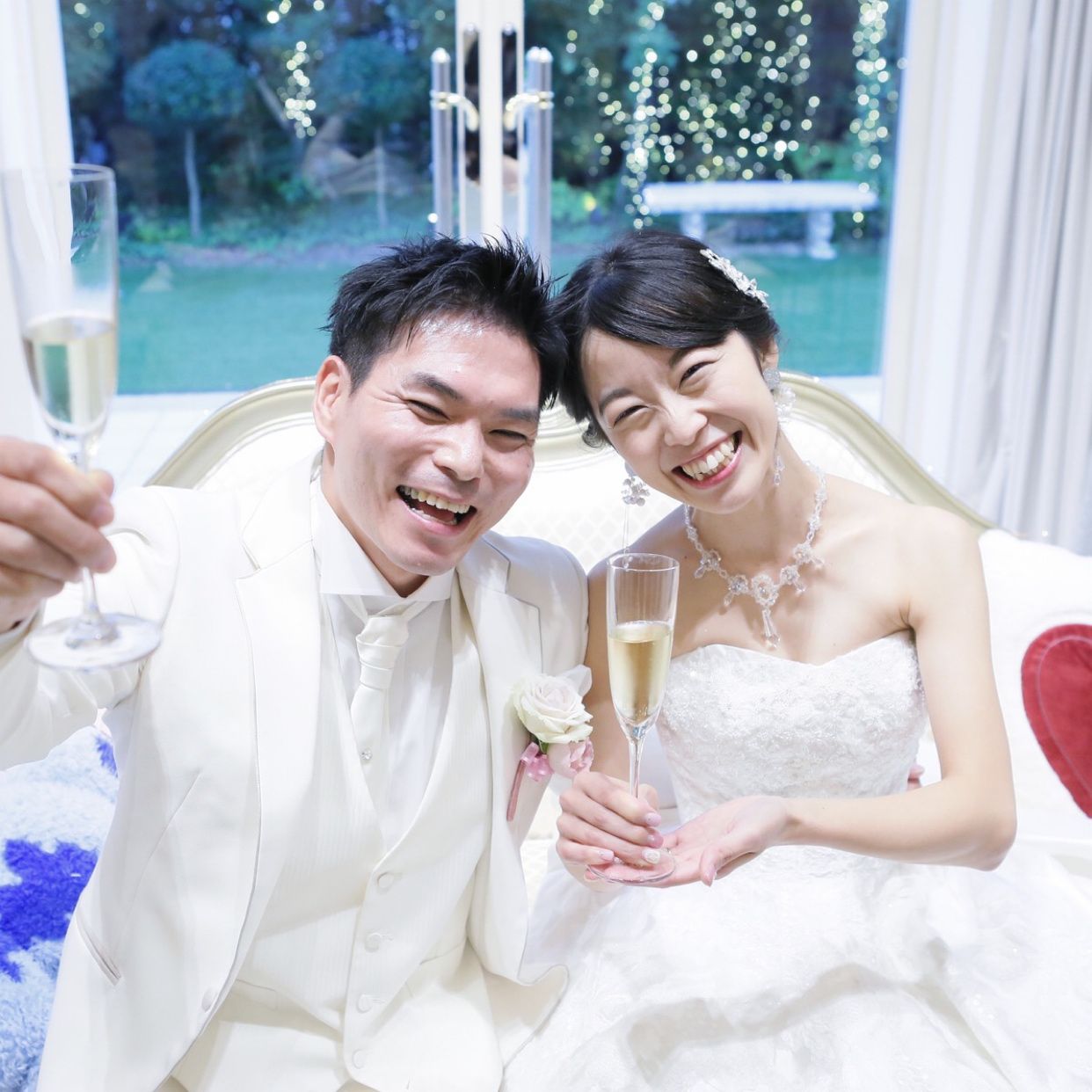 披露宴パーティのカバー写真