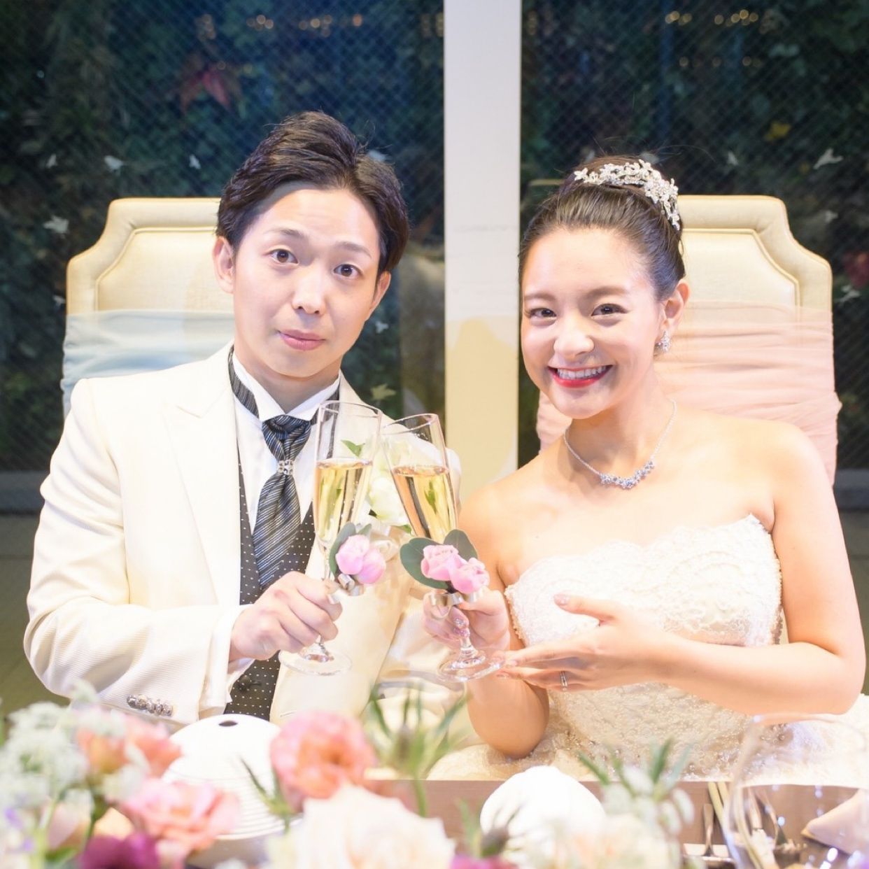 披露宴パーティのカバー写真