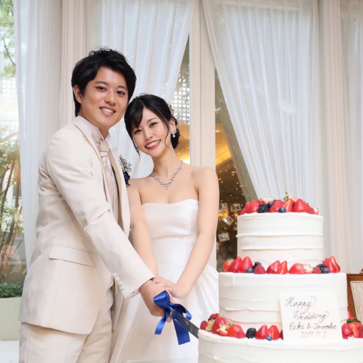 披露宴パーティのカバー写真