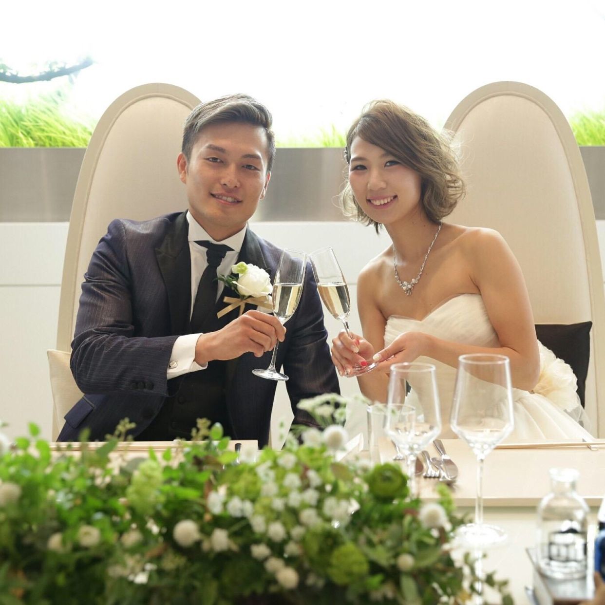 披露宴パーティのカバー写真