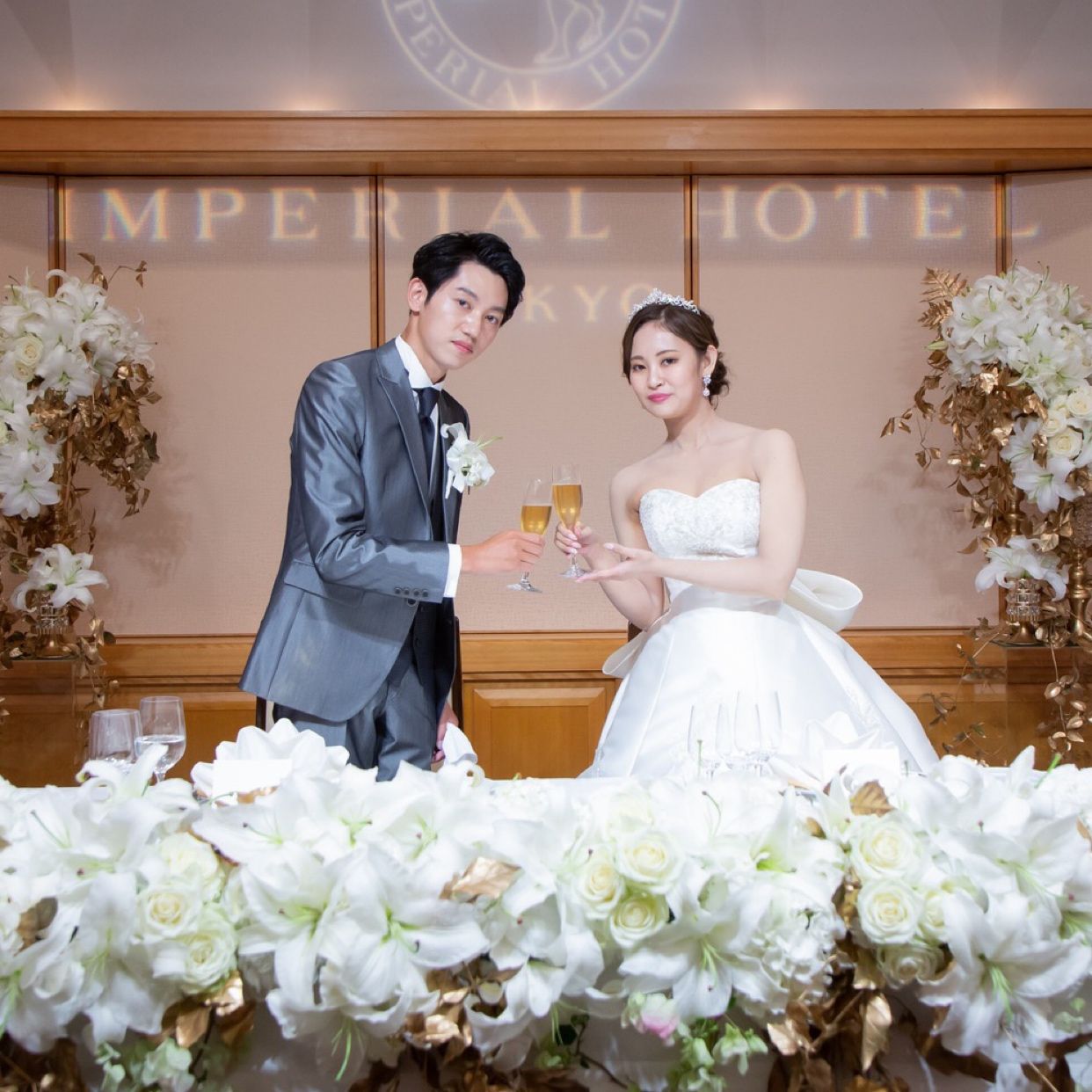 披露宴パーティのカバー写真