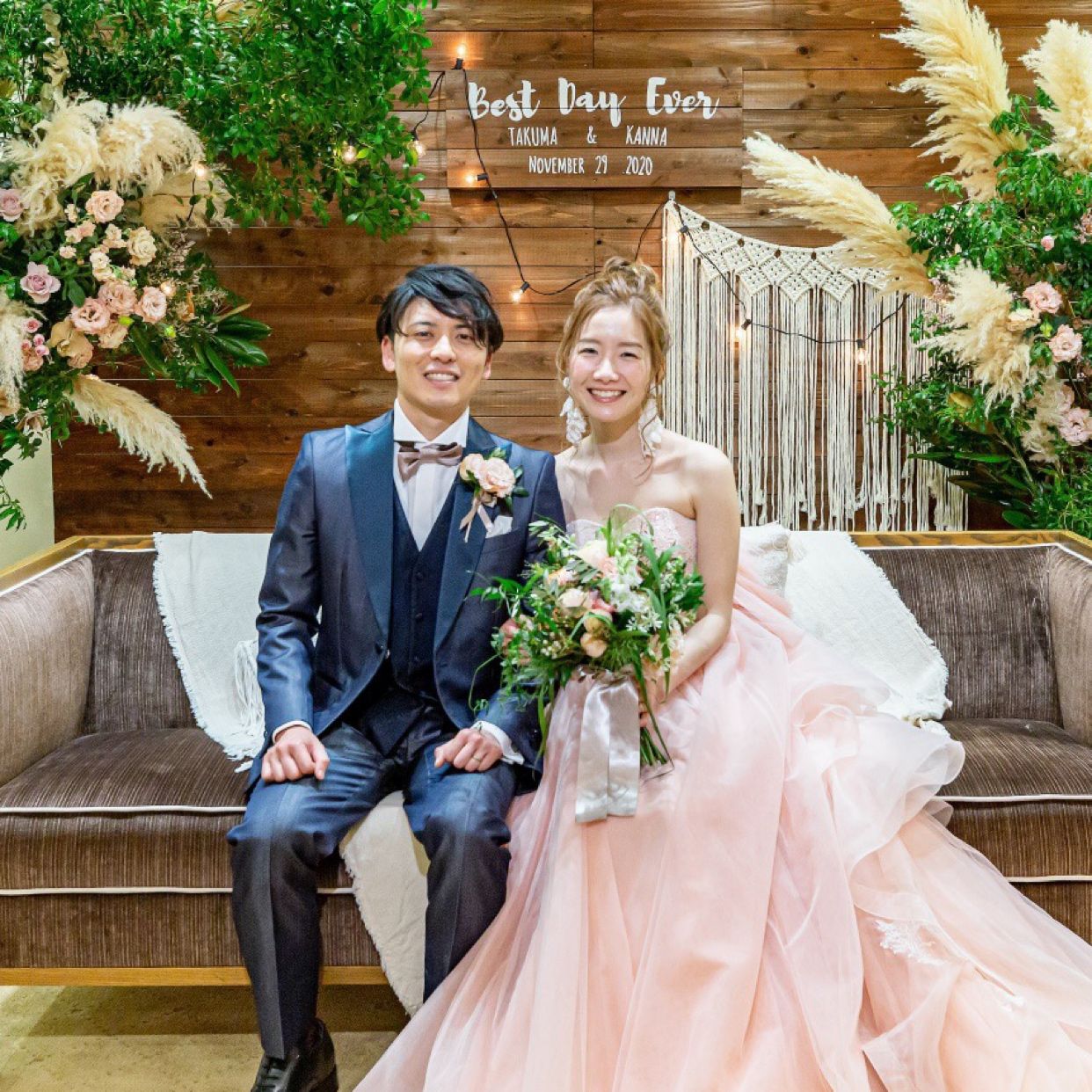 披露宴パーティのカバー写真