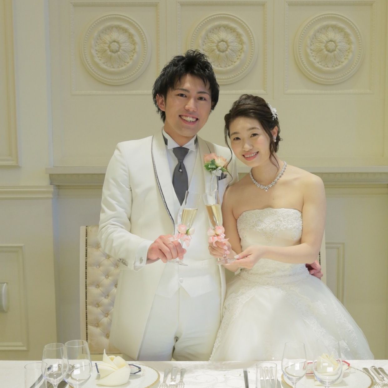 披露宴パーティのカバー写真