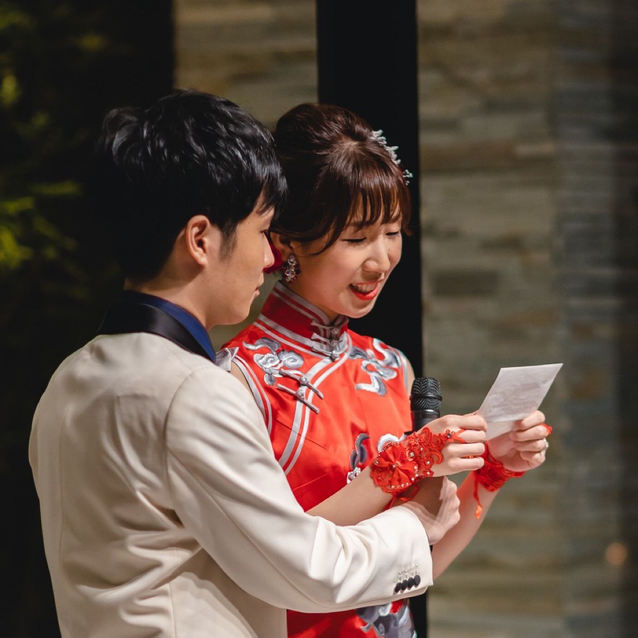 披露宴パーティのカバー写真