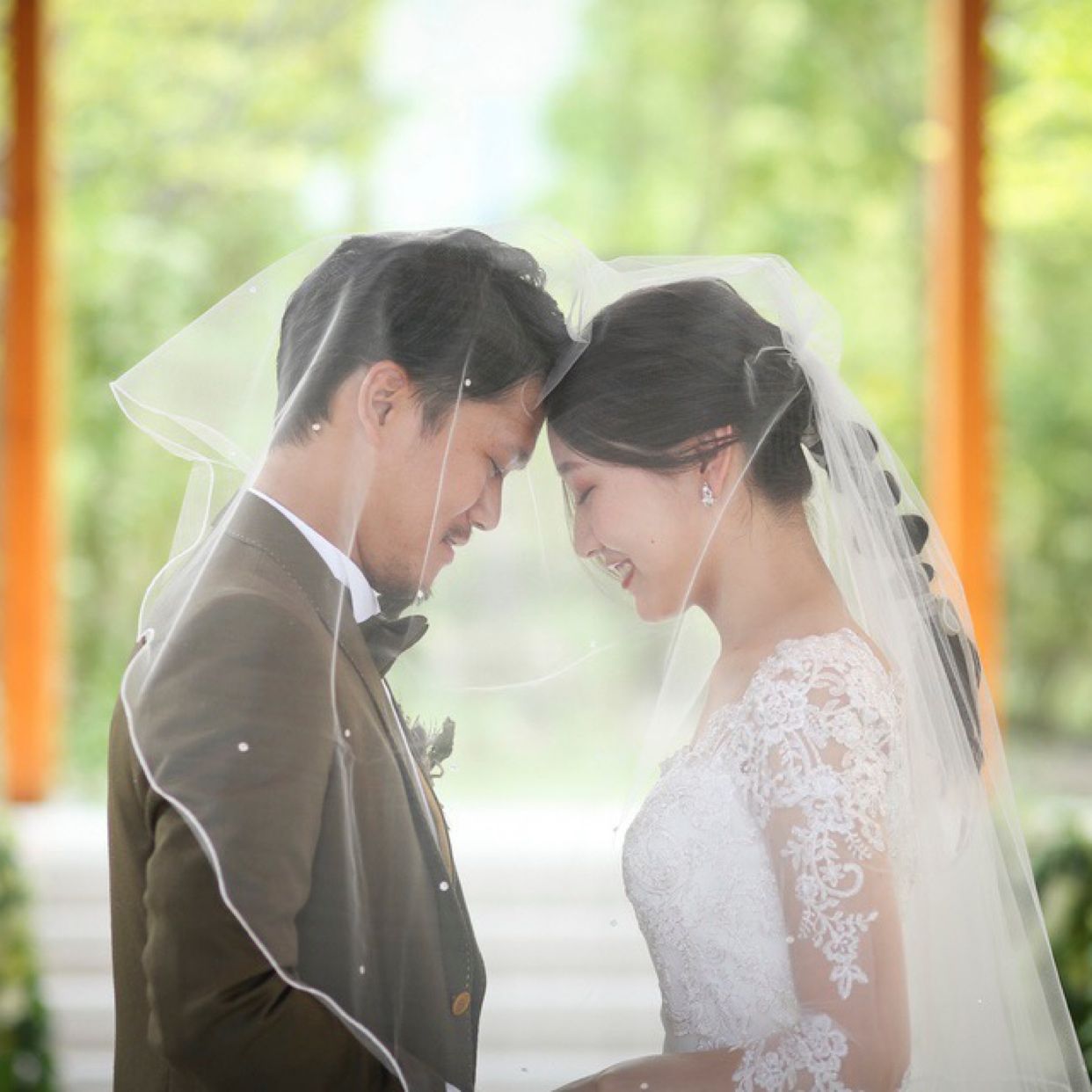 披露宴パーティのカバー写真