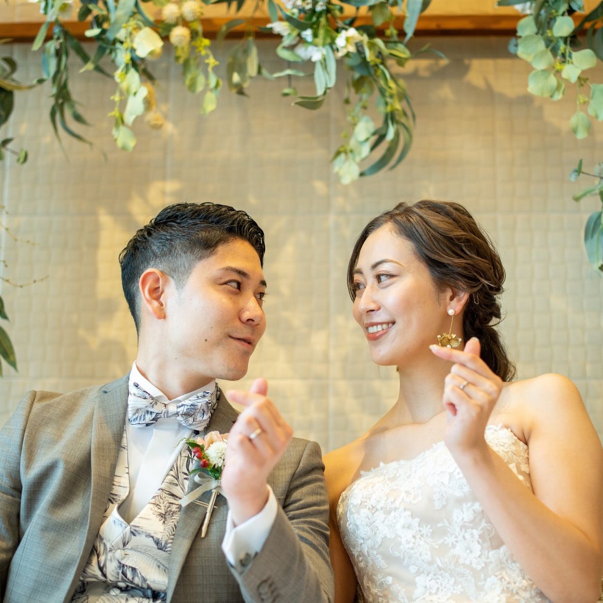 披露宴パーティのカバー写真