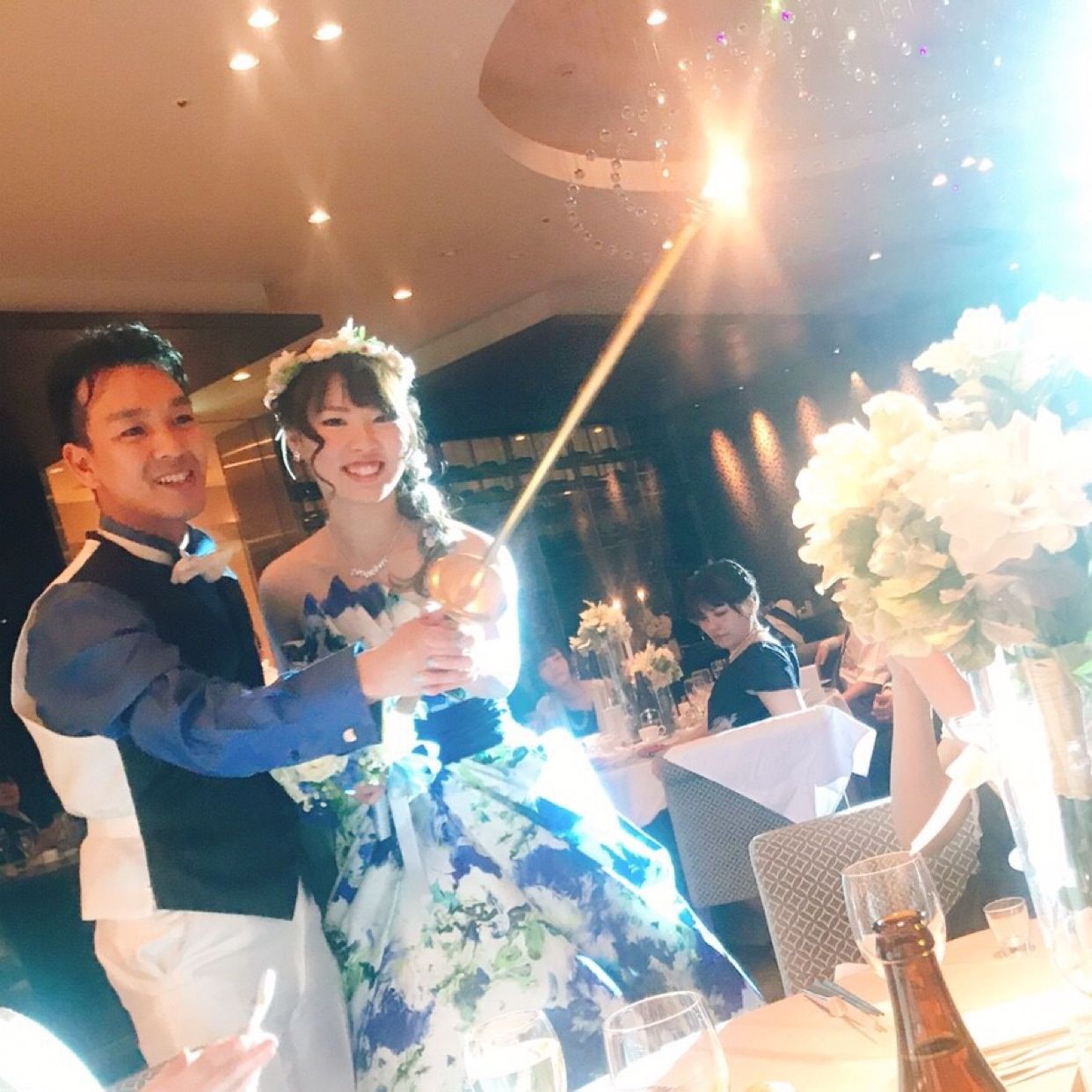 披露宴パーティのカバー写真