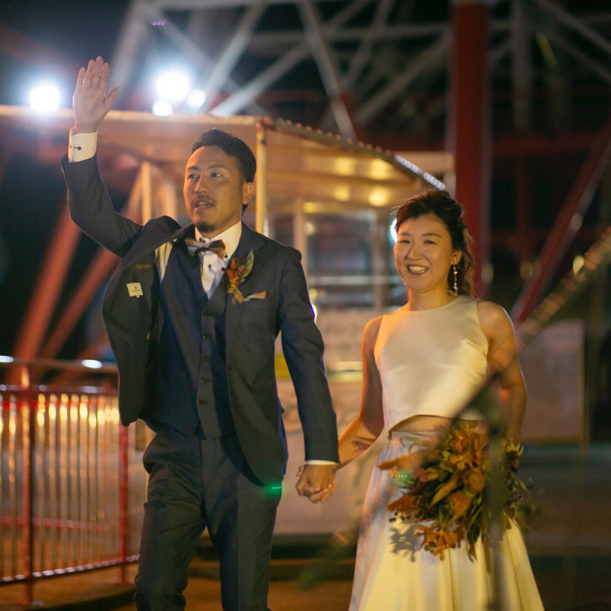 披露宴パーティのカバー写真